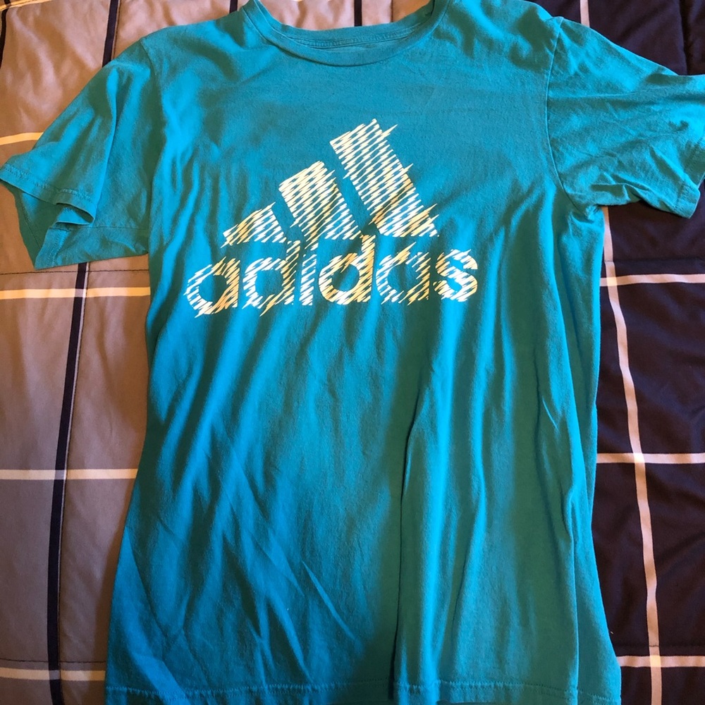 Adidas t-shirt